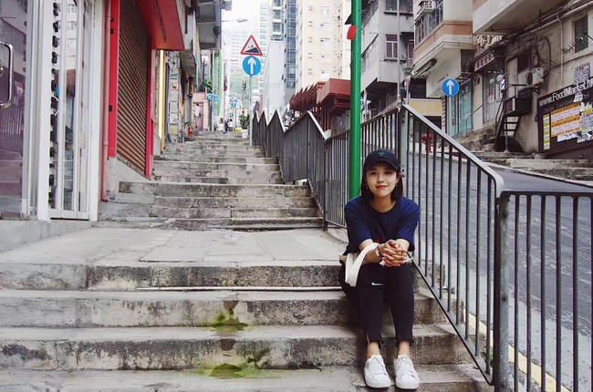 Fang Jun xinh đẹp, trẻ trung.