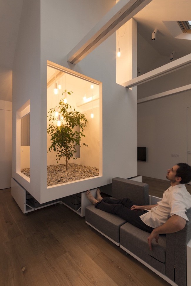 Chúng có thể đặt lại với nhau như thế này để tạo thành một giường đơn.