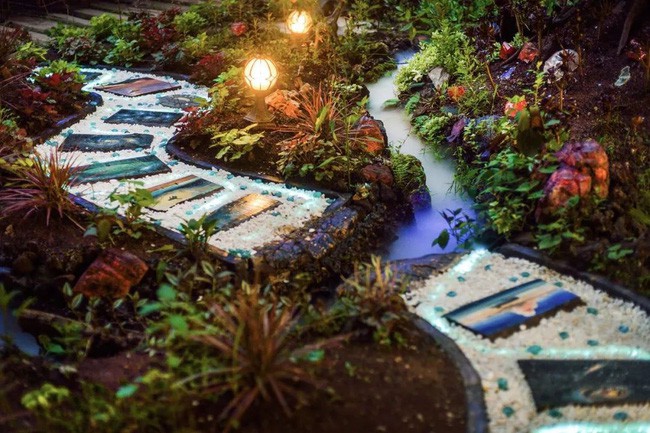 Không gian sân vườn đều tự tay anh phác thảo, cải tạo.