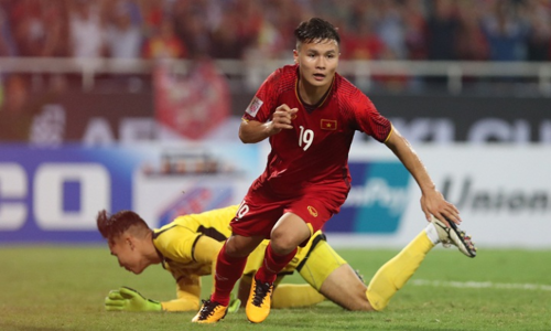 
Quang Hải ăn mừng sau khi ghi bàn vào lưới Philippines ở AFF Cup 2018 vừa qua. Ảnh: Đức Đồng.
