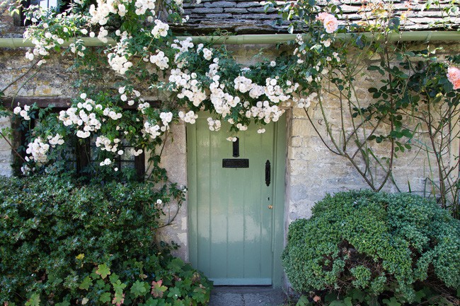 Khung trời quyến rũ, mộng mơ.