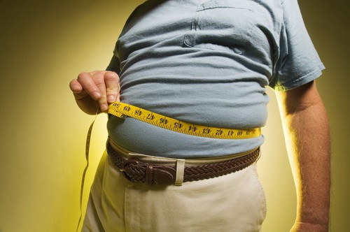 
Khi trọng lượng dư thừa, sẽ kéo đời sống tình dục của nam giới suy giảm nhanh chóng.
