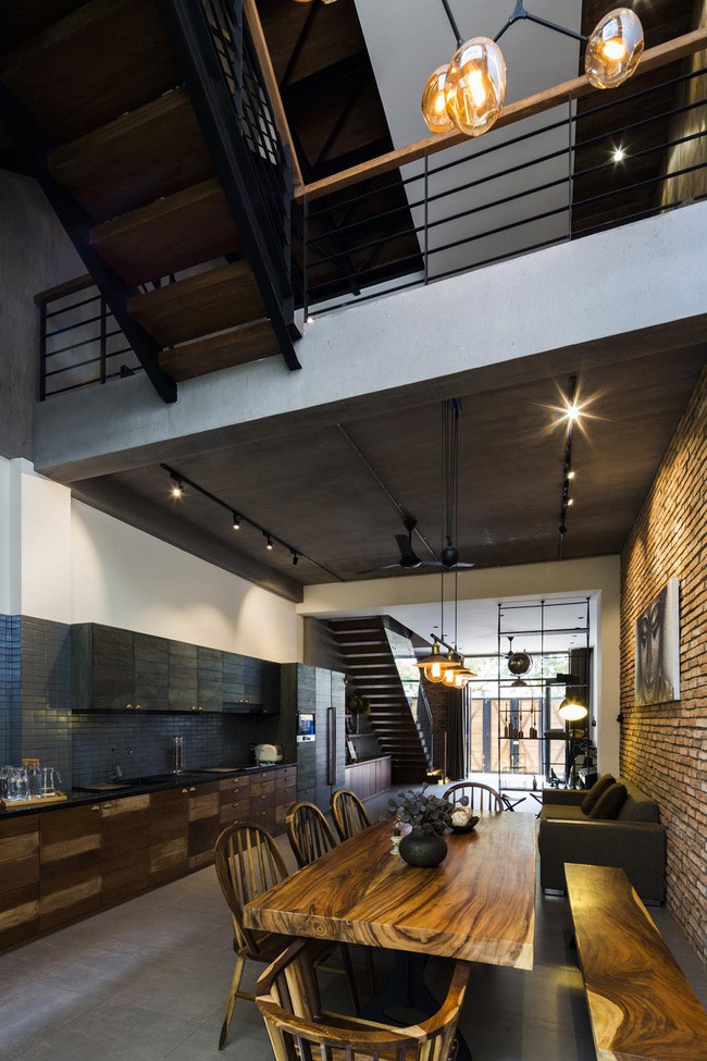 Tầng một được sử dụng cho không gian chung.