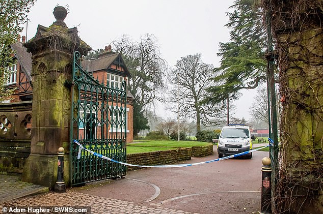 Thi thể được tìm thấy tại công viên phía Tây Wolverhampton, cảnh sát đã có một cuộc điều tra và kết luận nguyên nhân cái chết là do bị sát hại