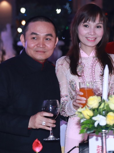 Xuân Hinh và bà xã Phương Lan dự tiệc cưới Thanh Thanh Hiền.