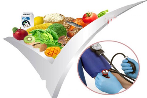 
Chế độ ăn nhiều rau quả tốt cho người bệnh tăng huyết áp.
