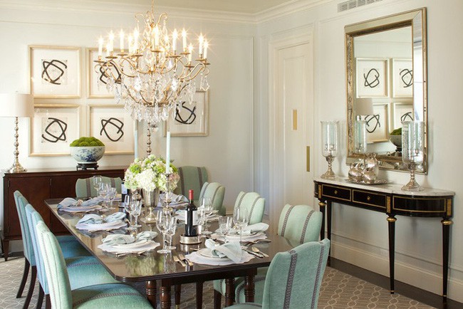 Set bàn ăn đầy ấn tượng sẵn sàng cho những cuộc gặp mặt cuối tuần.