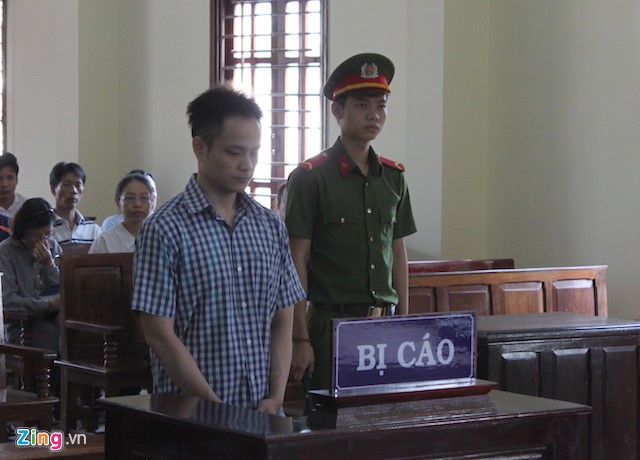 Bị cáo tại phiên toà sơ thẩm ngày 6/2. Ảnh: Minh Anh.