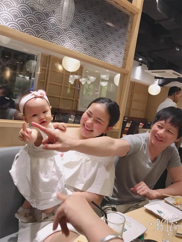 Gia đình hạnh phúc của người mẫu Phan Như Thảo.