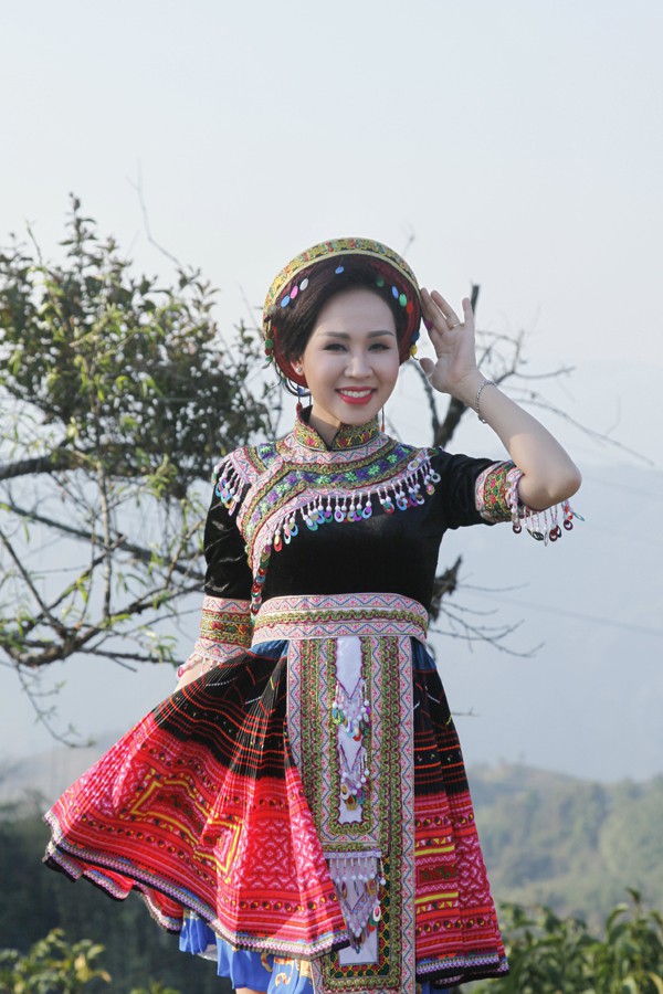 
Được biết, Khánh Ly là đạt giải 3 Sao Mai năm 2011.
