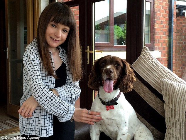 Tinh thần của Wulkan lại không hề bị căn bệnh này quật ngã mà trái lại, cô bạn rất yêu đời, tràn đầy năng lượng. (Ảnh: Caters News Agency)