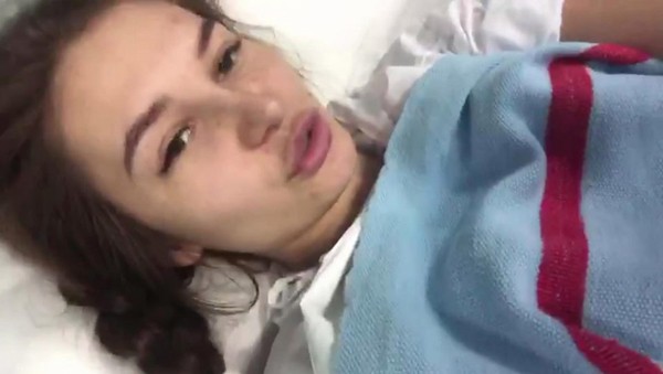 
Ekaterina Stetsyuk trên giường bệnh. Ảnh: The Siberian Times
