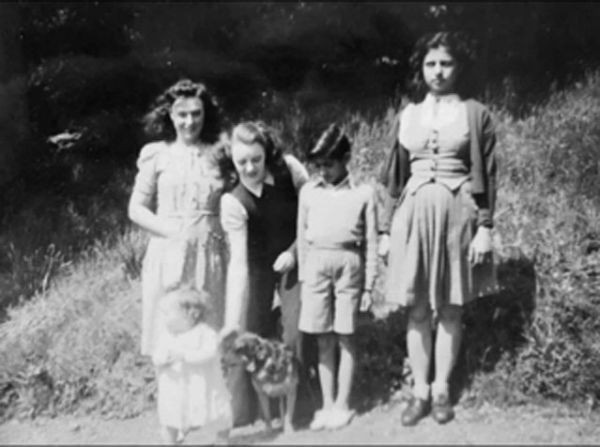 Ông Asgar sống cùng gia đình bà Ida suốt 5 năm. (Ảnh: shared)