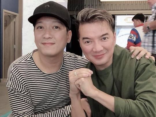 Đàm Vĩnh Hưng mới gặp Trường Giang hôm 24/3. Anh cho biết Mười Khó chỉ ngồi im lặng và lắc đầu dù bị trêu chọc, hỏi han dồn dập.