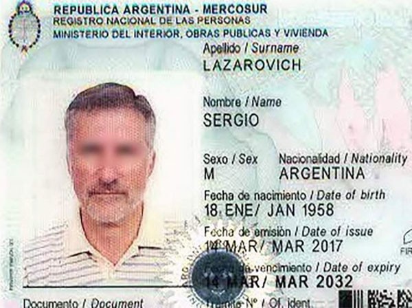 Thẻ căn cước cũ của Sergio trước khi chuyển thành Sergia.