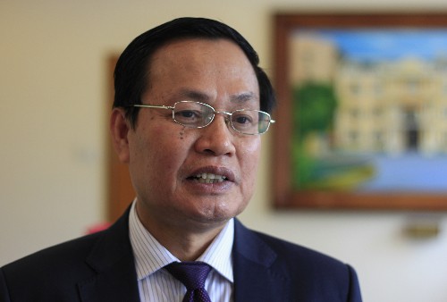 &Ocirc;ng Nguyễn Hữu Đức chia sẻ giải ph&aacute;p để nhiều trường đại học Việt Nam lọt v&agrave;o bảng xếp hạng quốc tế. Ảnh: Dương T&acirc;m