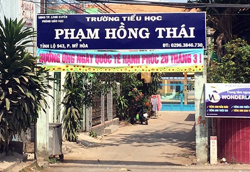 Trường tiểu học nơi ông Vũ hành hung cô giáo sau khi hay tin con gái bị bạn đánh. Ảnh: An Phú.