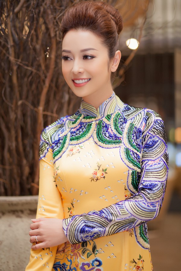 
Ở bất cứ shoot hình nào, Jennifer cũng toát lên được thần thái đẹp.
