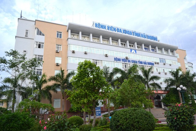 Bệnh viện Đa khoa tỉnh Hải Dương, nơi mẹ con chị Ng. được đưa vào cấp cứu. Ảnh: Đ.Tùy