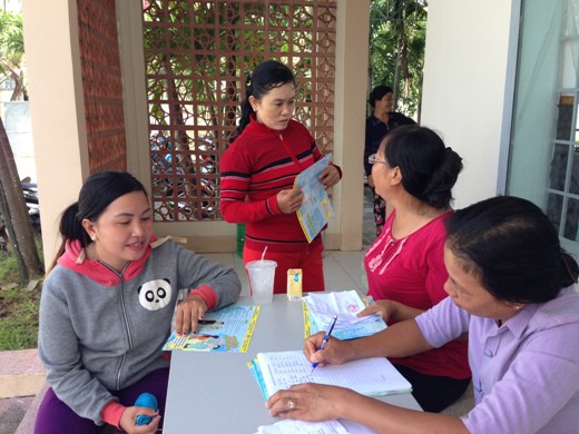 
Chiến dịch chăm sóc SKSS/KHHGĐ miễn phí tại Trạm Y tế xã Phước Hội, huyện Đất Đỏ.     Ảnh: T.Linh
