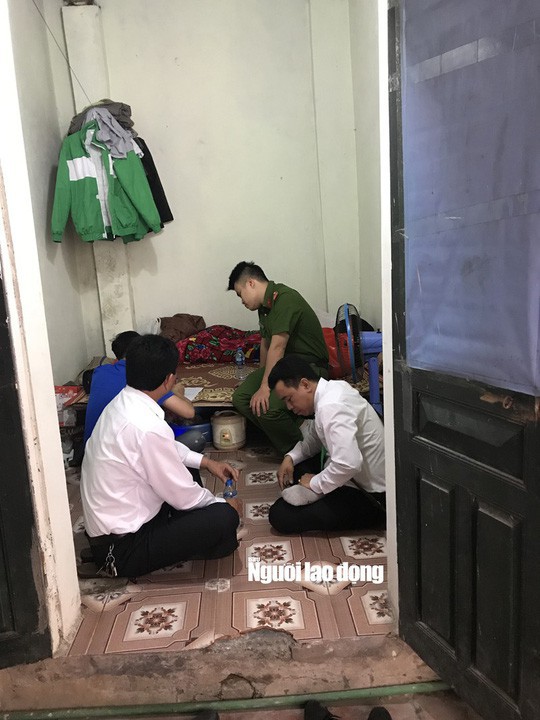 Lực lượng chức năng tới căn phòng trọ của tài xế Đinh Văn Điềm.