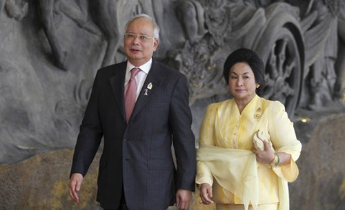 
Cựu thủ tướng Malaysia Najib Razak và phu nhân Rosmah Mansor. Ảnh: Reuters
