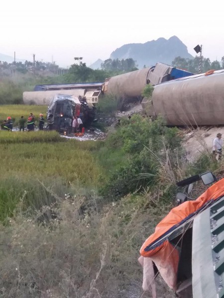 Vụ tai nạn đặc biệt nghiêm trọng khiến hơn 10 người thương vong