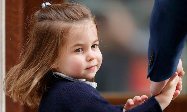 Công chúa Charlotte tròn 3 tuổi hôm 2/5. Ảnh: Hello.