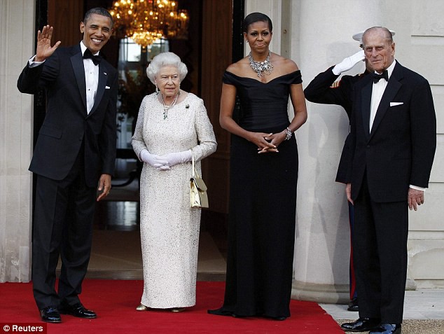Cựu Tổng thống Mỹ Barack Obama và vợ cũng đã từng ở Winfield House khi đến Anh. (Ảnh: dailymail)