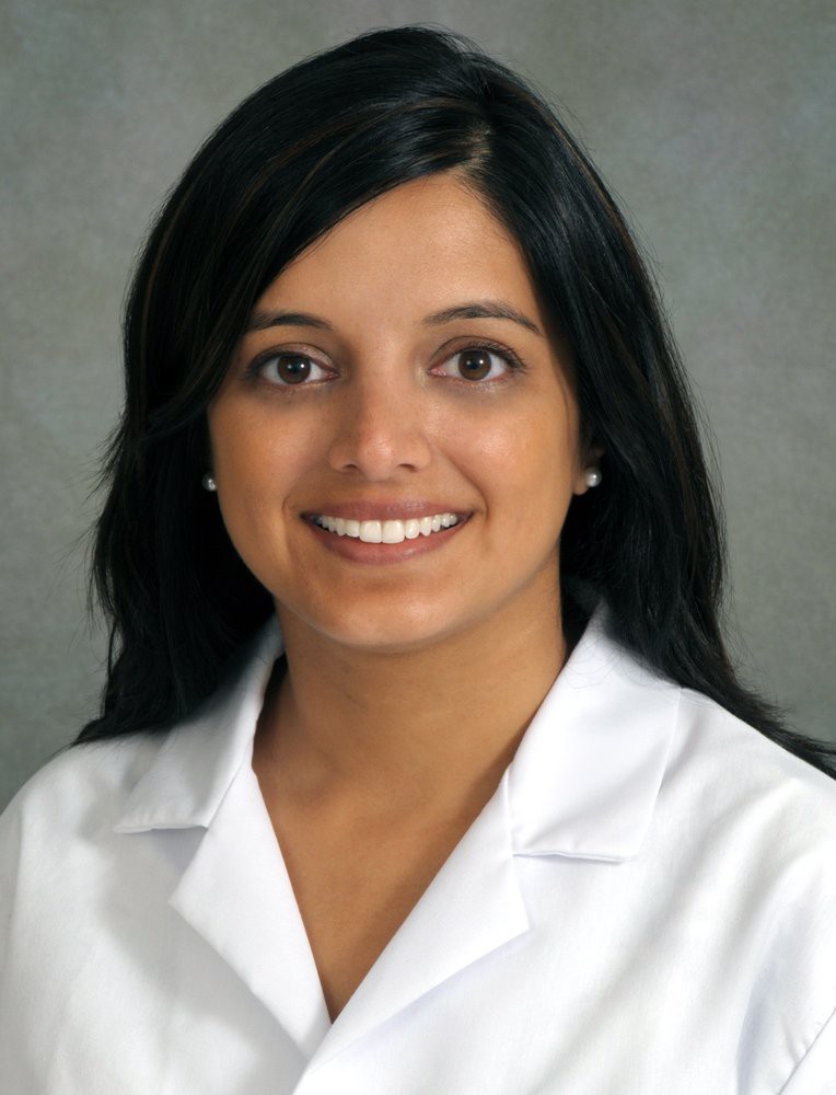 Bác sĩ da liễu Kavita Mariwalla đang làm việc tại New York, Mỹ.