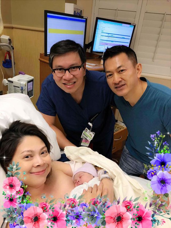 
Thanh Thảo khoe con gái mới sinh vào ngày 18/7.

