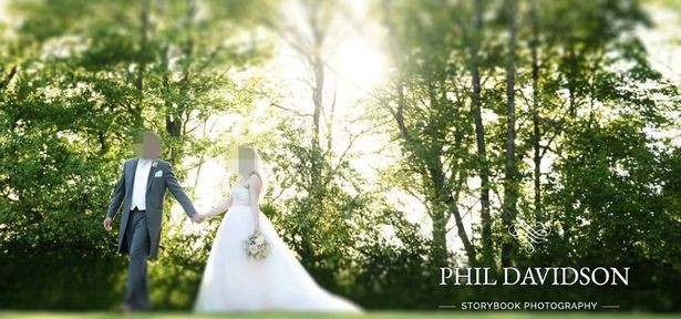 Một trong những bức ảnh cưới do Phil chụp. (Ảnh: mirror)