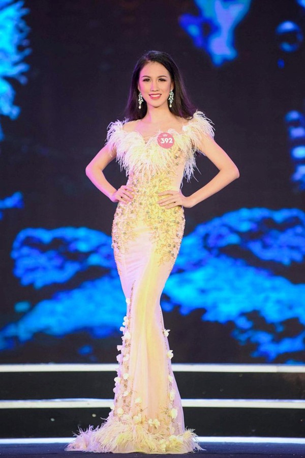 Tuyết Trang trong vòng thi chung khảo phía Bắc Hoa hậu Việt Nam 2018.