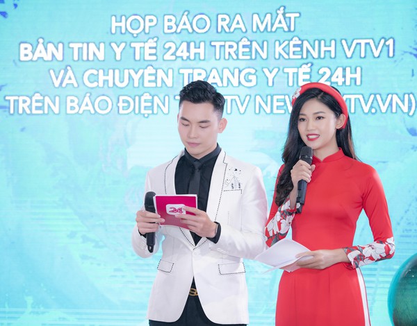 
Cô hiện tại đang cộng tác cho các chương trình của VTV, VOV.
