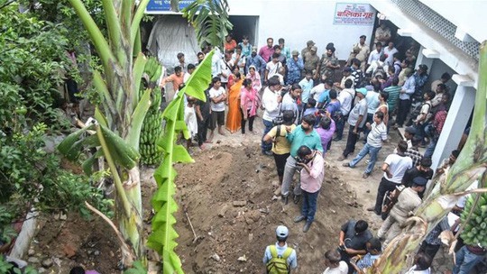 Trong số 34 bé gái bị cưỡng hiếp ở trung tâm bảo trợ thuộc bang Bihar - Ấn Độ, em nhỏ nhất mới lên 7 tuổi. Ảnh: Al Jazeera