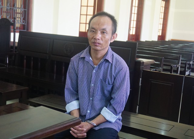Bị cáo Và Tồng Cu tại phiên tòa