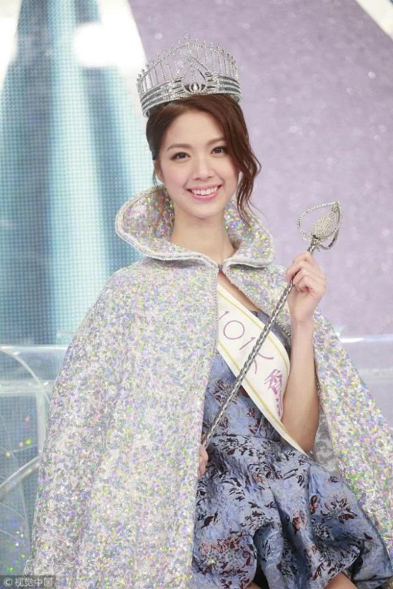 Chung kết cuộc thi Hoa hậu Hong Kong 2018 tổ chức tối 26/8 tại TVB Studios, Tseung Kwan O với sự góp mặt của 20 thí sinh. Sau 2 giờ trải qua các vòng thi bắt buộc, thí sinh Hera Chan Trần Tiểu Hoa giành chiến thắng chung cuộc, trở thành chủ nhân vương miện Hoa hậu.
