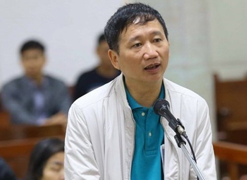 
Trịnh Xuân Thanh với bàn tay bẩn hiện đang là bị án của hai vụ án đã có hiệu lực pháp luật trước đó.
