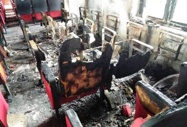 Hiện trường vụ cháy hội trường UBND xã thiệt hại hơn 500 triệu đồng