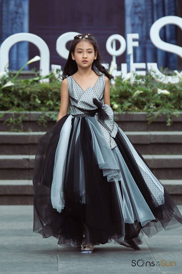
Bé Lê Huyền Vy công chúa ảnh Thế giới 2017
