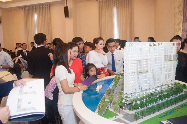 Nhiều khách hàng quan tâm đến dự án Khu căn hộ ven sông Marina Riverside ở Bắc Sài Gòn.
