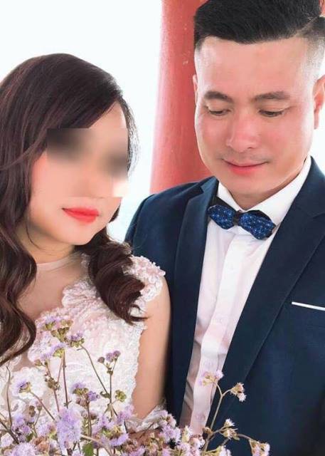 Ảnh cưới hồi tháng 4/2018 của nam bác sỹ và nạn nhân.
