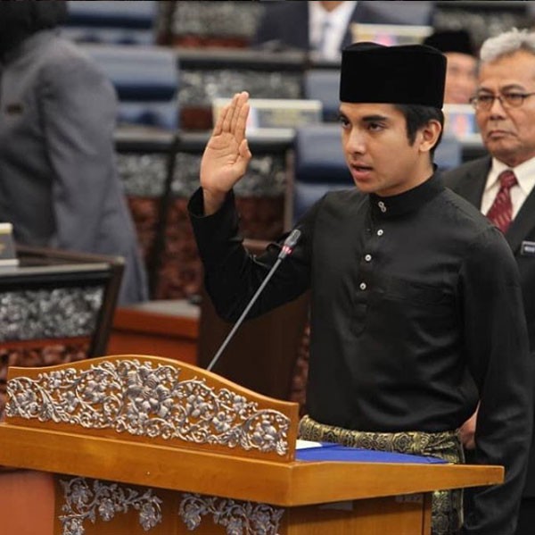 Ông Syed bắt đầu nổi bật trên chính trường Malaysia sau khi giành chiến thắng ở khu vực cử tri Muar, thời điểm diễn ra tổng tuyển cử lần thứ 14 ở nước này.
