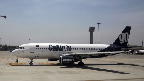 Một m&aacute;y bay của h&atilde;ng h&agrave;ng kh&ocirc;ng GoAir, Ấn Độ. Ảnh: Reuters.