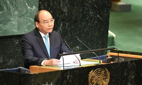 Thủ tướng phát biểu tại phiên thảo luận cấp cao tại Đại hội đồng Liên Hợp Quốc. Ảnh: VGP.