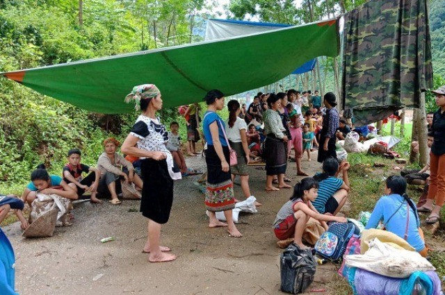 Người dân bản Pọong mất nhà cửa, nguy cơ nghèo đói đang hiện hữu, họ cần lắm sự chung tay chia sẻ của cả cộng đồng