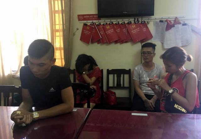 Nhóm thanh niên liên quan vụ việc. Ảnh: Công an cung cấp.