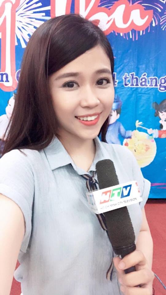 Được biết, Cao Vy lúc tham gia chương trình mới 20 tuổi, là sinh viên khoa báo chí trường Cao đẳng Phát thanh truyền hình 2 và từng lọt top 18 Người dẫn chương trình tại cuộc thi Én sinh viên.