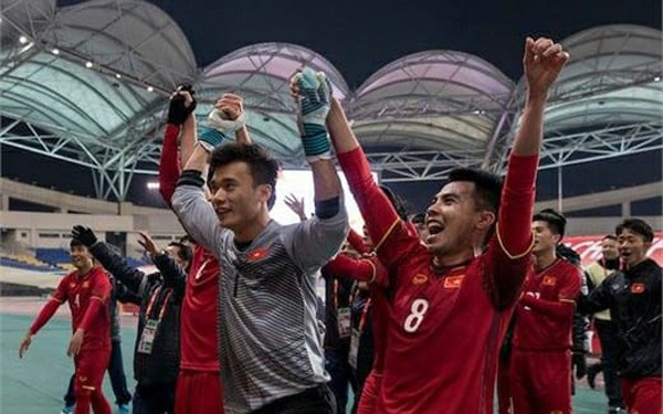 Niềm vui sướng của các tuyển thủ U23 Việt Nam khi giành chiến thắng.