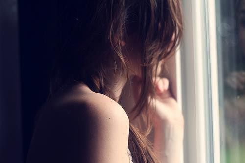 Đàn bà khi đã không còn yêu họ sẵn sàng dứt bỏ (Ảnh minh họa).